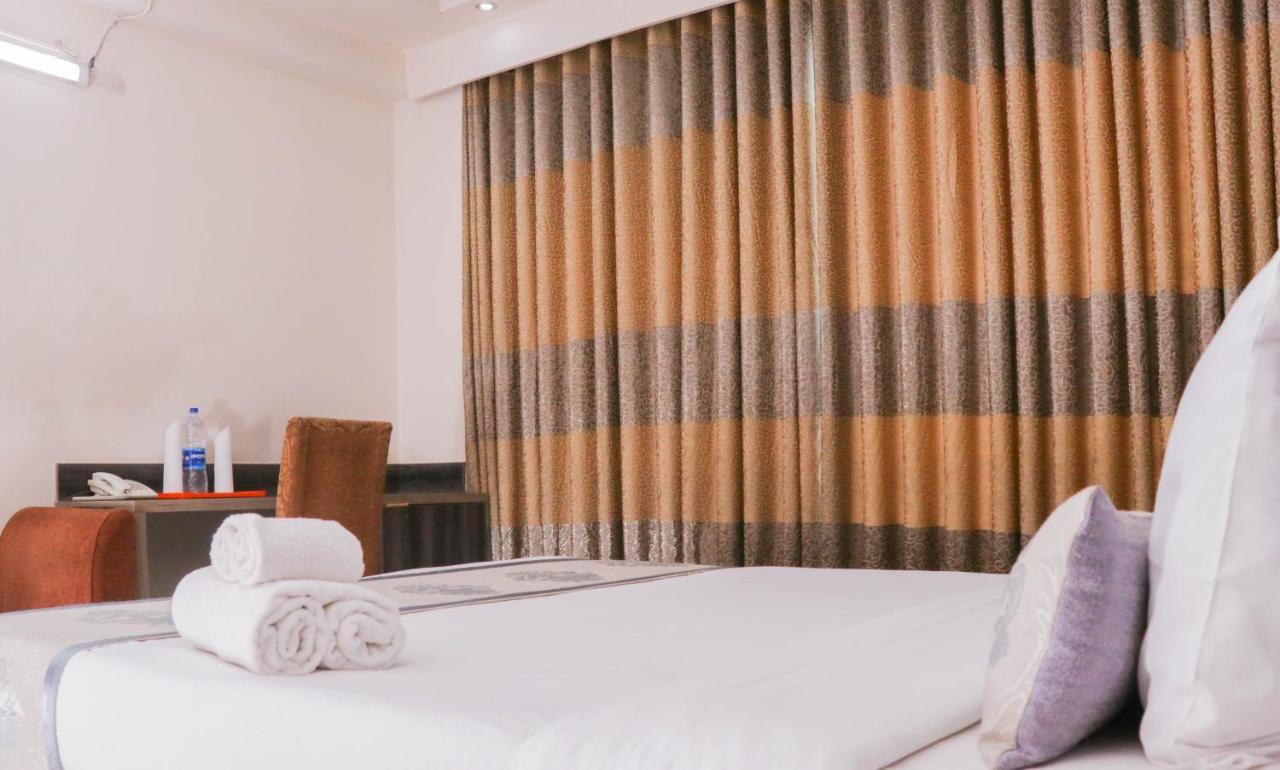 Hotel Afford Inn داكا المظهر الخارجي الصورة